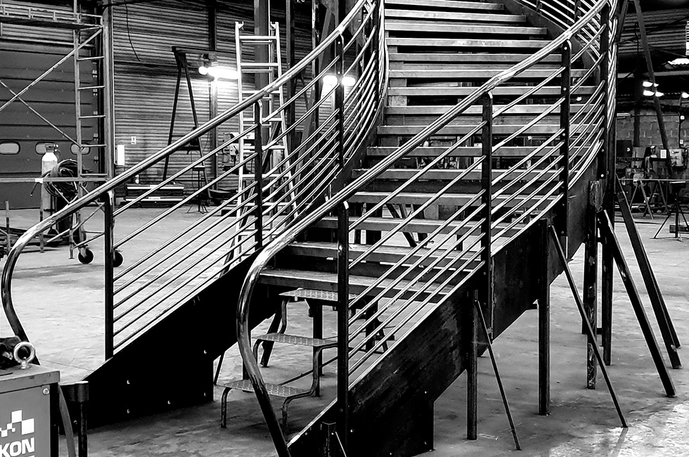 fabricant escalier métalique sur-mesure